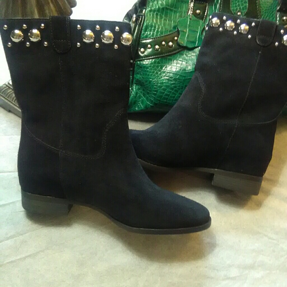 Michael Kors suede boots New